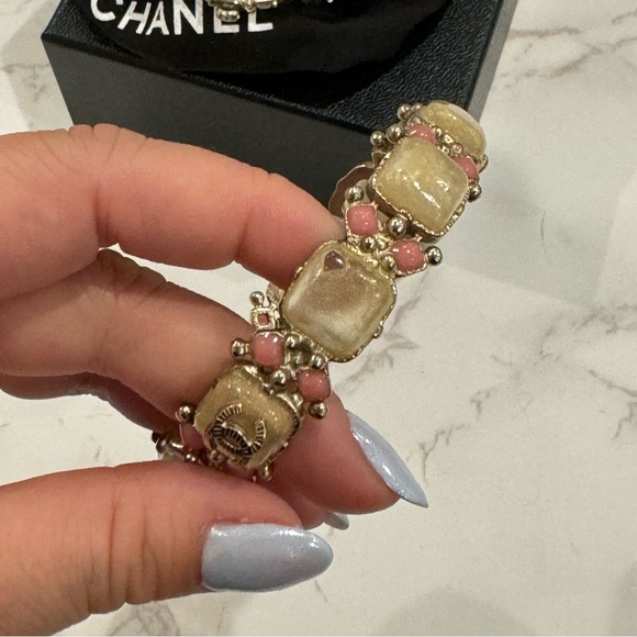 Chanel Pre-Fall 2012 “Paris-Bombay” Gripoix Bangles - Picture 6 of 6